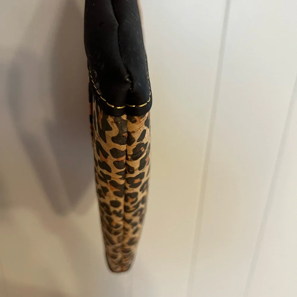 Cork, Leopard print Crossbody‎ bag